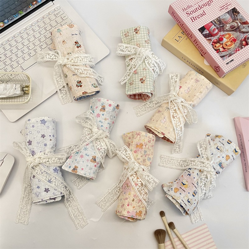 Cute Cartoon Embossed Pencil R - Pen Pouch Roll ulasan dan harga
